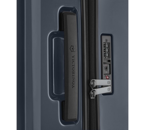 Чемодан VICTORINOX Airox, синий, 100% поликарбонат Makrolon, 50x32x75 см, 98 л