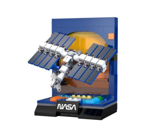 Конструктор CaDA NASA МКС (188 деталей)