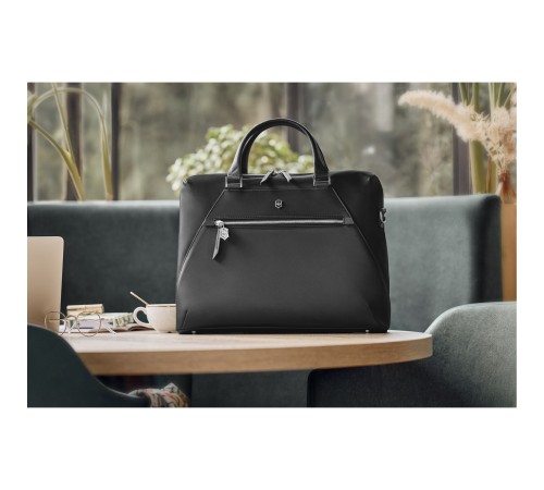 Портфель VICTORINOX Victoria Signature Briefcase, черный, нейлон/кожа, 42x13x30 см, 13 л
