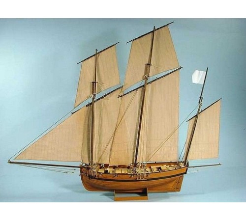 Сборная картонная модель Shipyard люгер Le Coureur (№51), 1/96