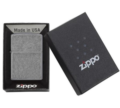Зажигалка ZIPPO Classic с покрытием ™Plate, латунь/сталь, серебристая, матовая, 38x13x57 мм