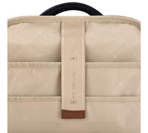 Рюкзак VICTORINOX Victoria Signature Deluxe Backpack, черный, нейлон/кожа, 32x18x39 см