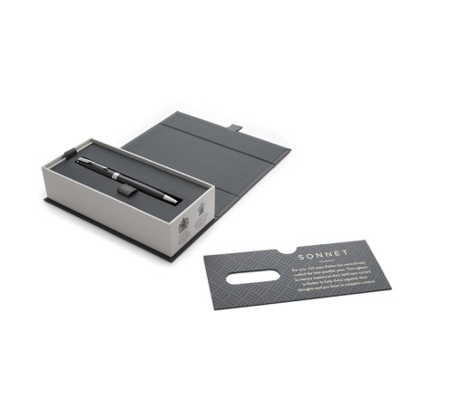 Шариковая ручка Parker ESSENTIAL Sonnet Laque Black CT