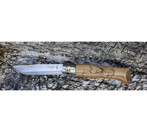 Нож Opinel №8 Animalia, нержавеющая сталь, рукоять дуб, гравировка олени, 001620