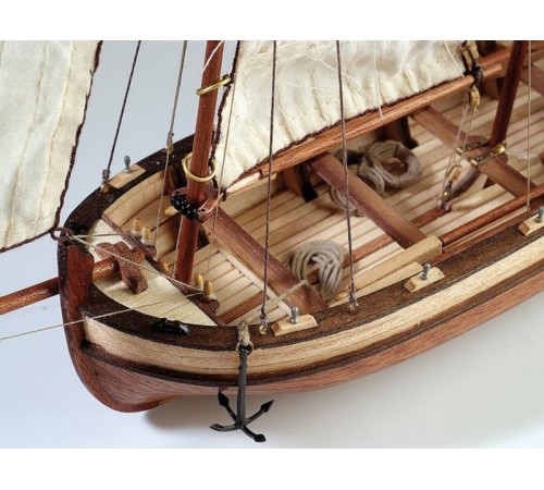 Сборная деревянная модель шлюпки корабля Artesania Latina ENDEAVOUR, 1/50