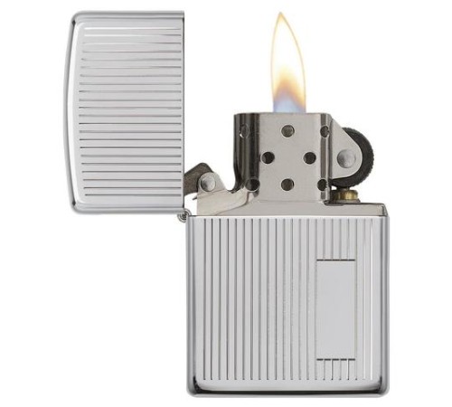 Зажигалка ZIPPO Classic с покрытием High Polish Chrome, латунь/сталь, серебристая, 38x13x57 мм