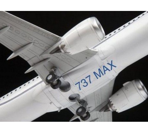 Сборная модель ZVEZDA Пассажирский авиалайнер Боинг 737-8 MAX, 1/144