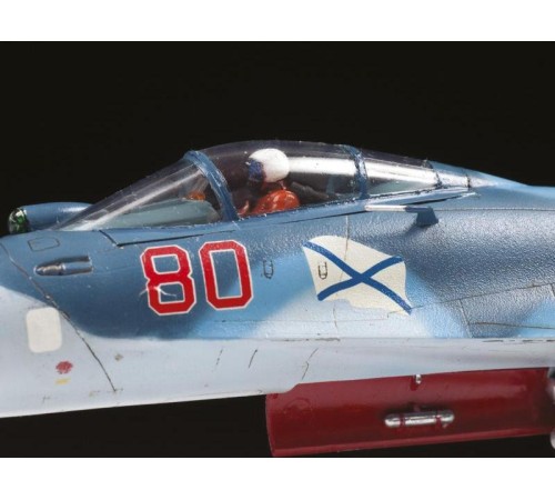 Сборная модель ZVEZDA Российский палубный истребитель Су-33, 1/72