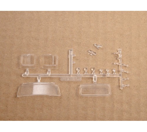 Сборная модель AVD ЗИЛ-130В1 с полуприцепом-муковозом К4-АМГ, 1/43