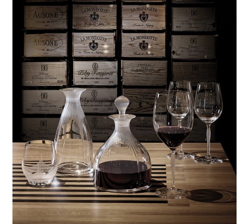 Декантер для вина с крышкой Lalique 100 Points Decanter