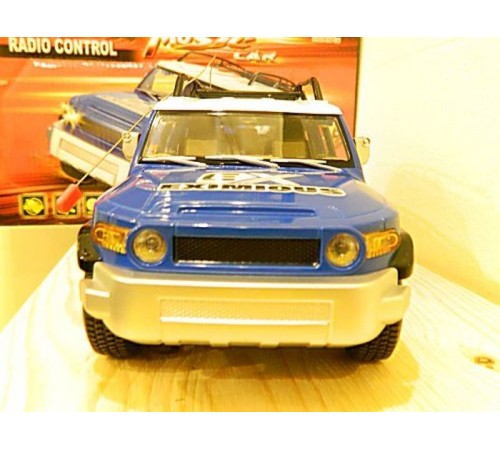 Р/У машина HQ 630 масштаб 1:18 Toyota FJ (NiCD +зу)