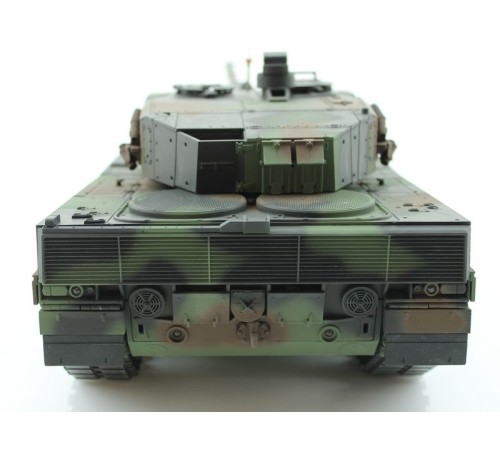 Р/У танк Taigen 1/16 Leopard 2 A6 (Германия) (для ИК танк. боя) САМО 2.4G RTR, деревянная коробка