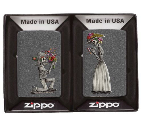 Набор ZIPPO Влюбленные зомби из двух зажигалок с покрытием Iron Stone™, серые, матовые