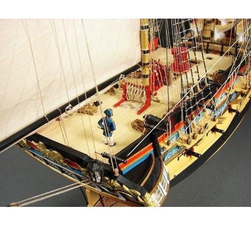 Сборная картонная модель Shipyard фрегат HMS Enterprize (№69), 1/96