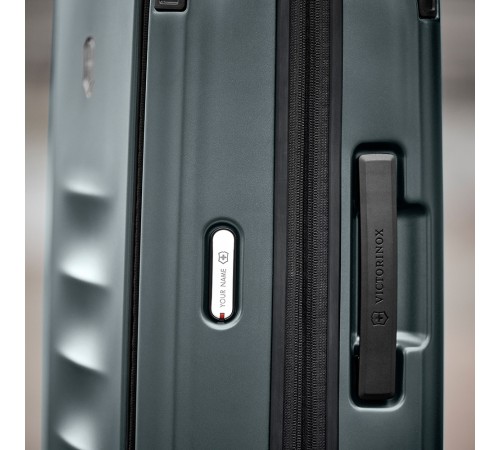 Чемодан VICTORINOX Spectra™ 3.0 Global Carry-On, темно-зеленый, поликарбонат Sorplas™, 40x20x55 см, 39 л