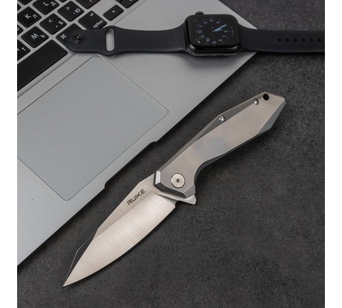Нож Ruike P135-SF серебристый