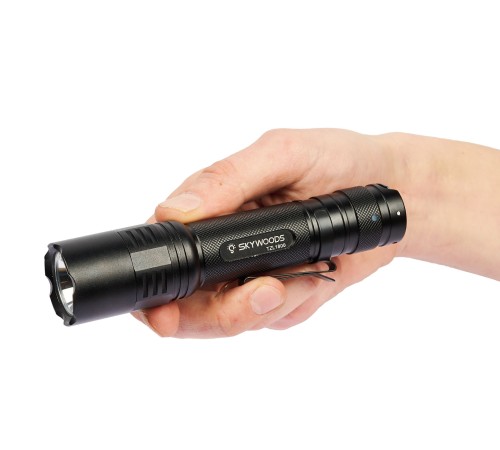 Ручной фонарь SKYWOODS TACTIC, 1800 люмен, USB-Type C, холодный свет, IP67