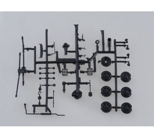 Сборная модель AVD Бронетранспортёр БТР-152К, 1/43
