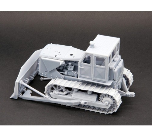 Сборная модель Red Iron Models Бульдозер Т-100МЗГП