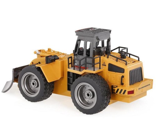 Радиоуправляемый снегоуборщик HUI NA TOYS 2.4G 6CH 1/18 RTR