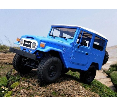 Радиоуправляемая машина WPL японский внедорожник FJ40 (голубая) 4WD 2.4G 1/16 RTR