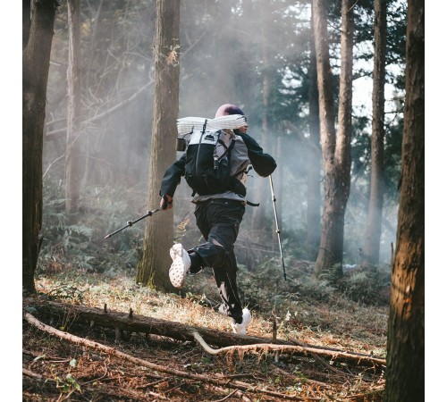 Рюкзак Naturehike CNK2300016 Helium 30 л + 5 л белый с черным