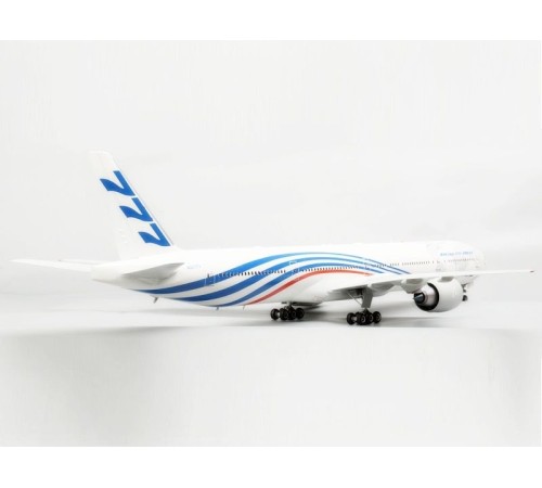 Сборная модель ZVEZDA Пассажирский авиалайнер Боинг 777-300 ER, 1/144