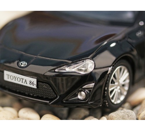 Машина Ideal 1:30-39 Toyota 86