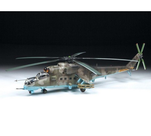 Сборная модель ZVEZDA Российский ударный вертолет Ми-35М, 1/48