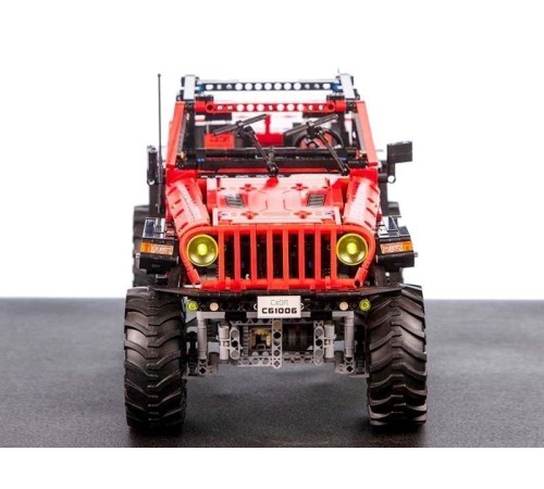 Радиоуправляемый конструктор CADA deTech Jeep Wrangler (1941 деталь)