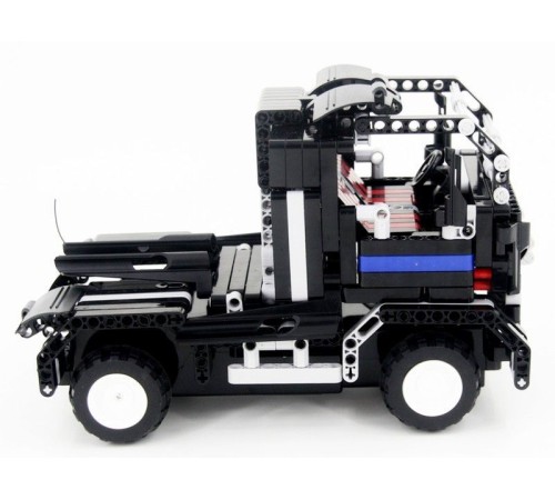 Р/У конструктор Qihui Mechanical Master 2 в 1 Тягач и Спорткар (486 деталей)