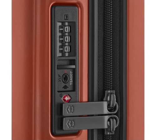 Чемодан VICTORINOX Airox, оранжевый, 100% поликарбонат Makrolon, 40x20x55 см, 33 л