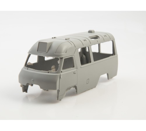 Сборная модель AVD УАЗ-САРЗ-2925 медицинский, 1/43