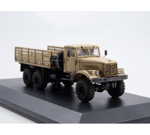 Сборная модель AVD КРАЗ-255Б бортовой, 1/72