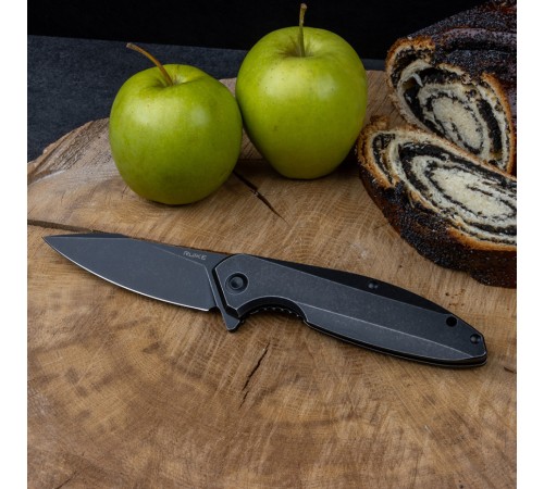 Нож Ruike P108-SB черный