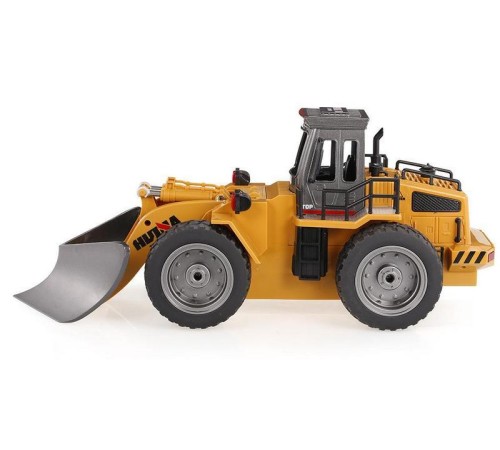 Радиоуправляемый снегоуборщик HUI NA TOYS 2.4G 6CH 1/18 RTR