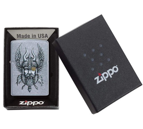 Зажигалка ZIPPO Viking Warrior с покрытием Street Chrome™, латунь/сталь, серебристая, 38x13x57 мм
