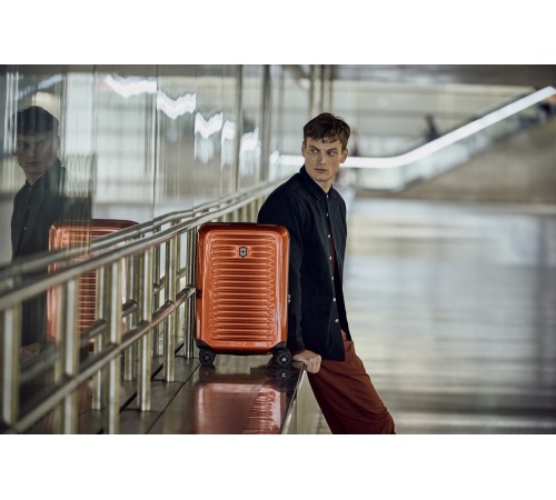 Чемодан VICTORINOX Airox, оранжевый, 100% поликарбонат Makrolon, 40x20x55 см, 33 л