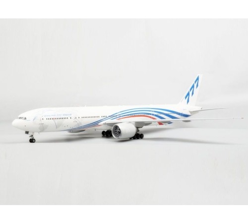 Сборная модель ZVEZDA Пассажирский авиалайнер Боинг 777-300 ER, 1/144