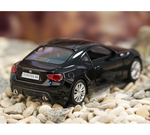 Машина Ideal 1:30-39 Toyota 86
