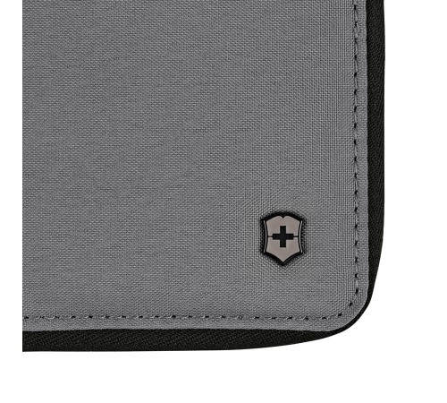 Бумажник VICTORINOX Travel Essentials Bi-Fold Wallet, с защитой от сканирования RFID, серый, полиэстер, 11x2x10 см