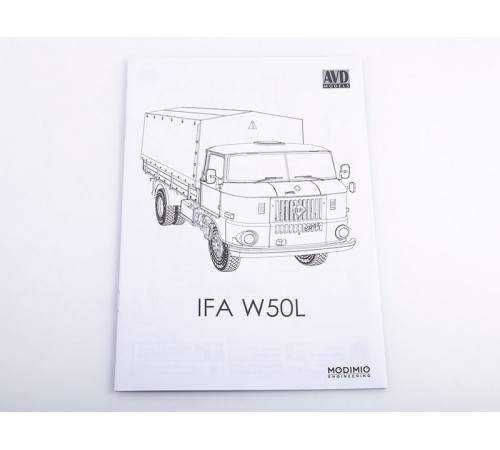 Сборная модель AVD IFA W50L бортовой с тентом, 1/43
