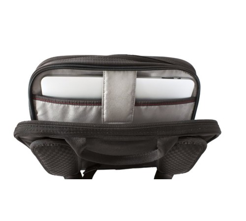 Сумка VICTORINOX Travel Companion, с системой защиты RFID, чёрная, нейлон 800D, 27x8x21 см, 4 л