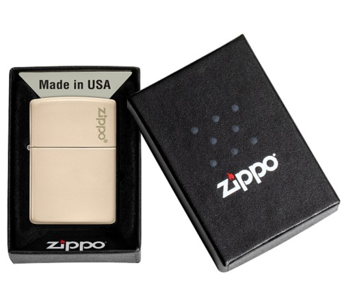 Зажигалка ZIPPO Classic с покрытием Flat Sand, латунь/сталь, бежевая, матовая, 38x13x57 мм