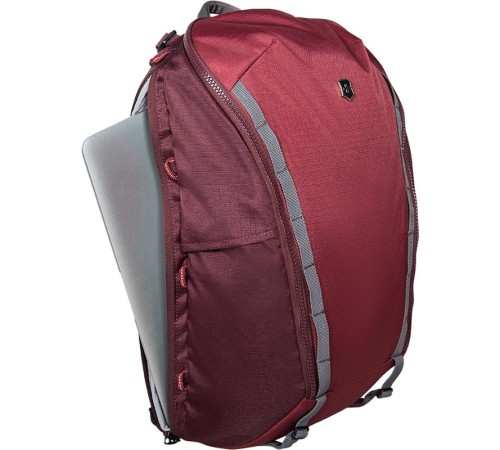 Рюкзак VICTORINOX Altmont Active Everyday Laptop 15,4'', бордовый, полиэфир, 27x15x44 см, 13 л