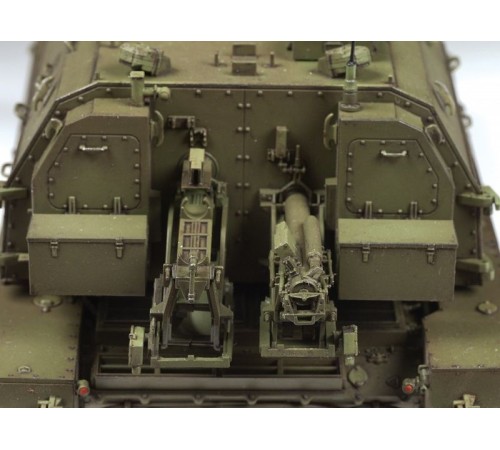 Сборная модель ZVEZDA Российская 152-мм гаубица 2С35 