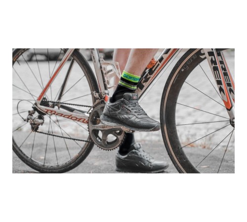 Водонепроницаемые носки DexShell Pro visibility Cycling M (39-42) Зеленая полоска, DS648HVYM