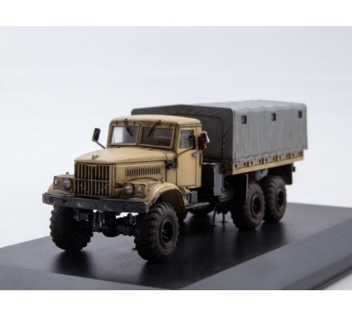 Сборная модель AVD КРАЗ-255Б бортовой с тентом, 1/72