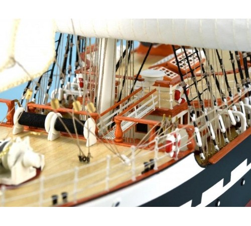 Сборная деревянная модель корабля Artesania Latina BELEM, 1/75