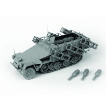 Сборная модель ZVEZDA Немецкий БТР с пусковыми установками Sd.Kfz.251/1 Ausf.B 